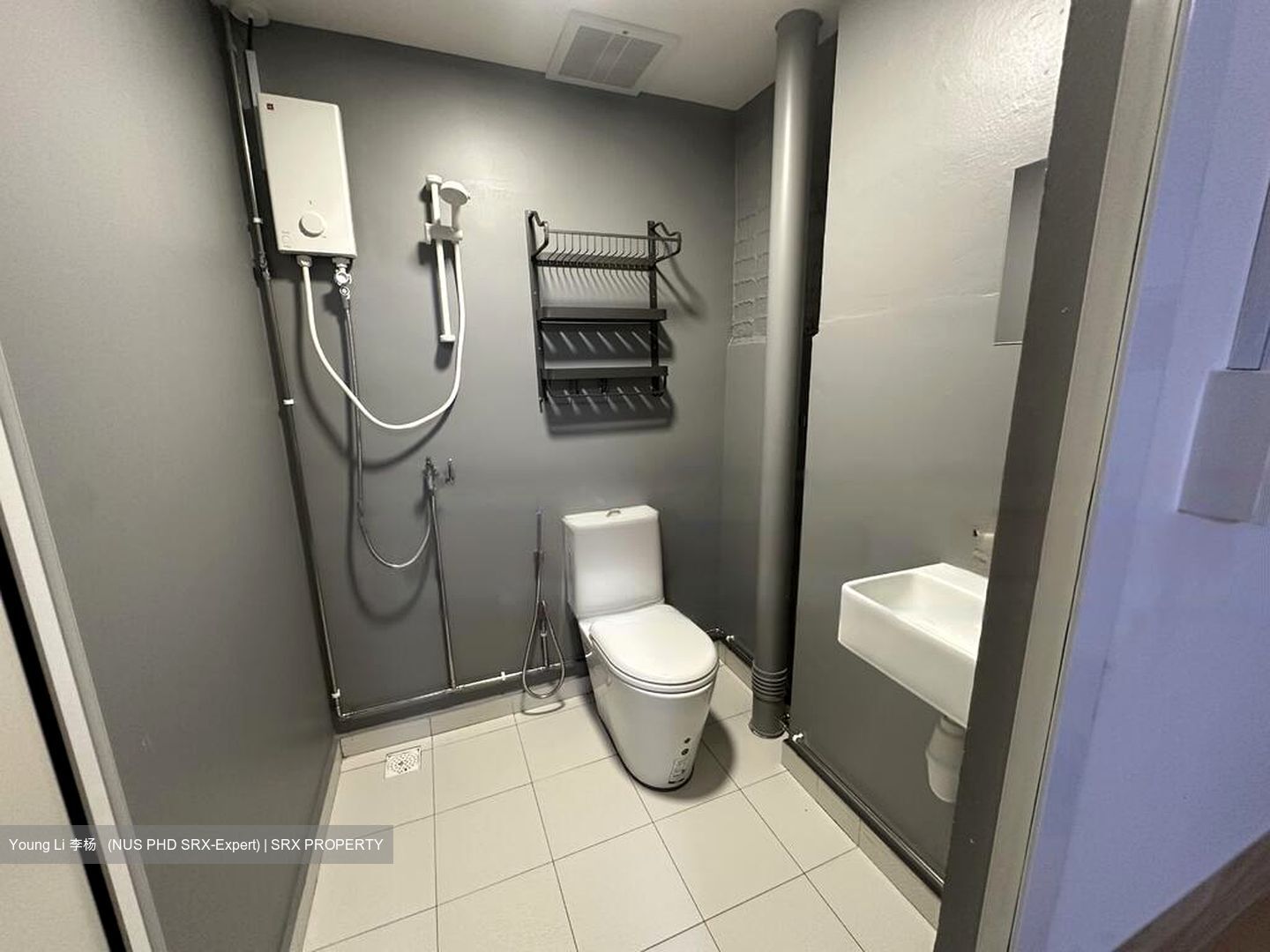 Sin Ming Road (D20), Terrace #472134001